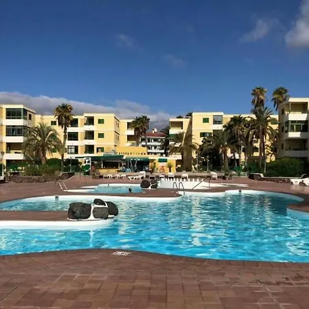 Lovers From Heated Pool Maspalomas (Gran Canaria)